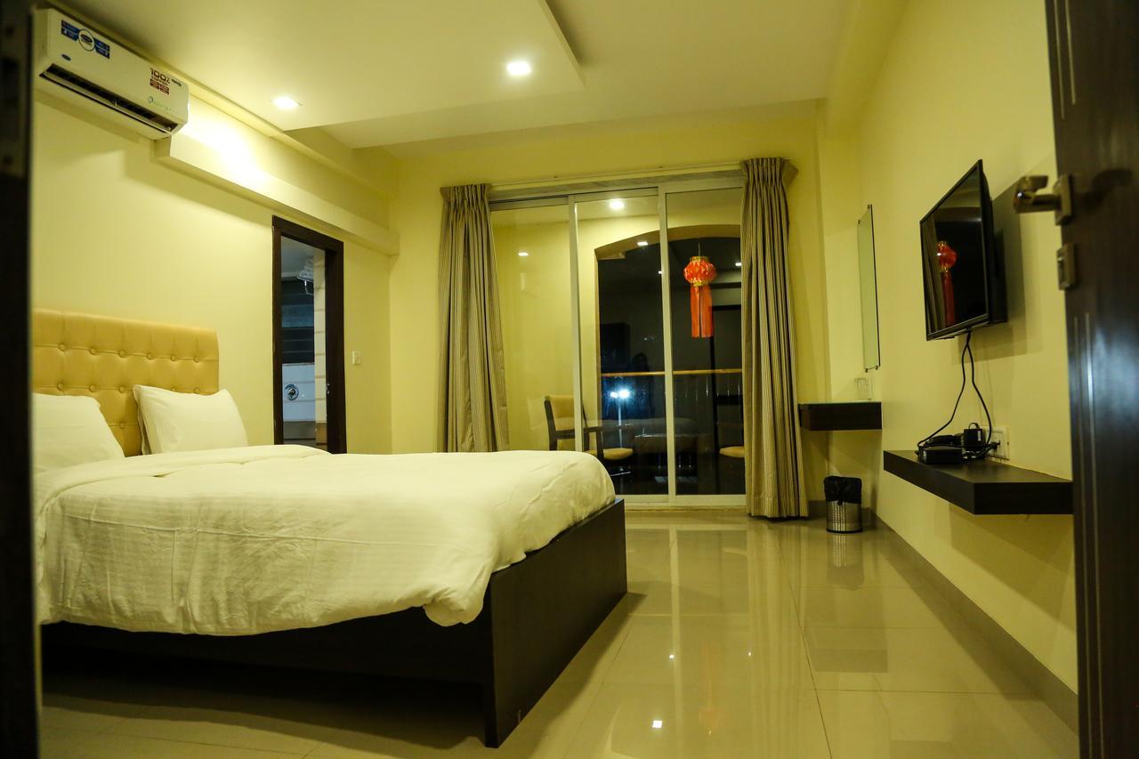 بانفيل Hotel Saheb المظهر الخارجي الصورة